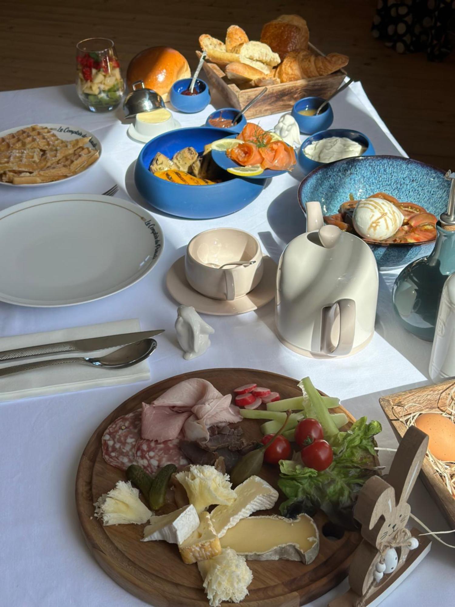 Le Comptoir Du Paradis La Ferté-Frênel Kültér fotó